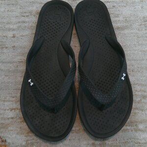 Under Armour UA Women's Black Flip Flops Size 7